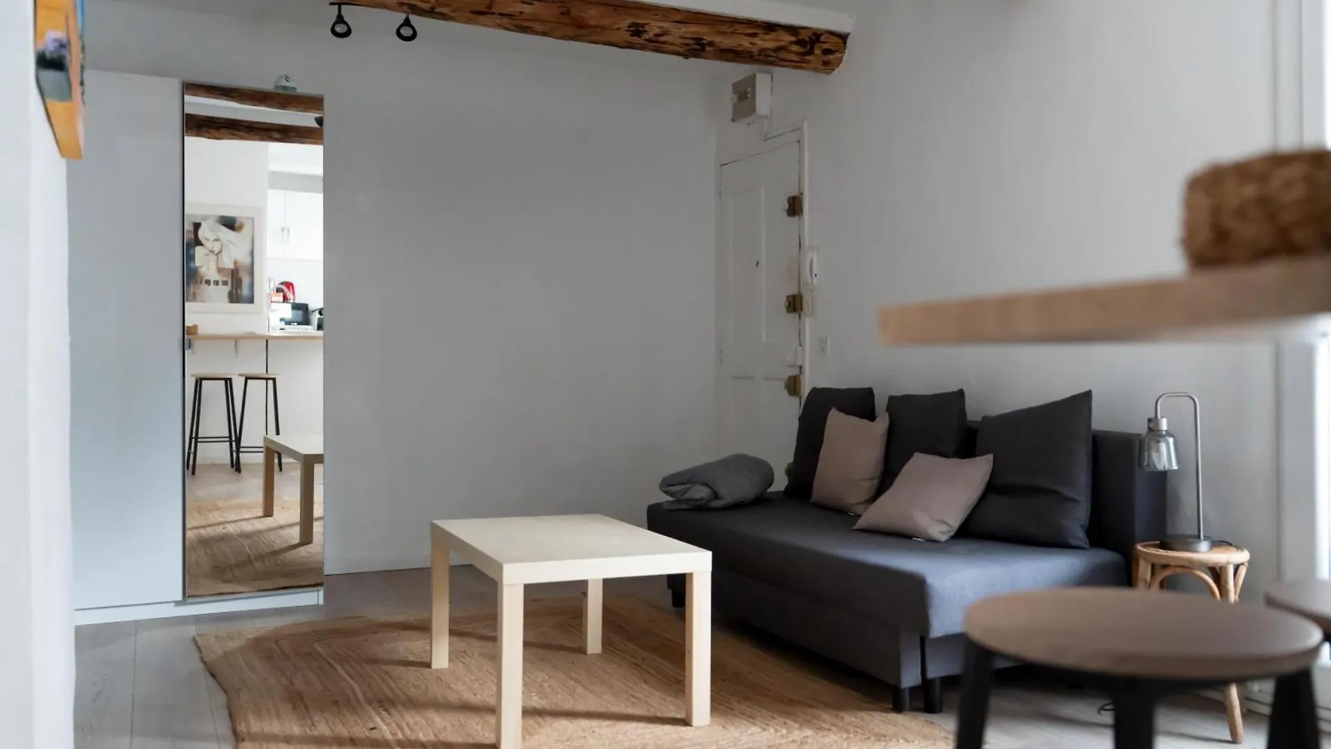 Appartement studio a 2 minutes du cours Mirabeau - à Aix-en-Provence
